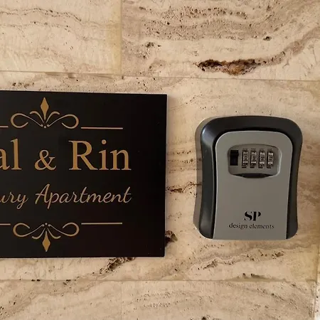 Val & Rin Luxury *