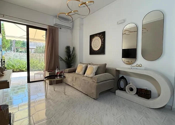 Val & Rin Luxury * Rhodes City