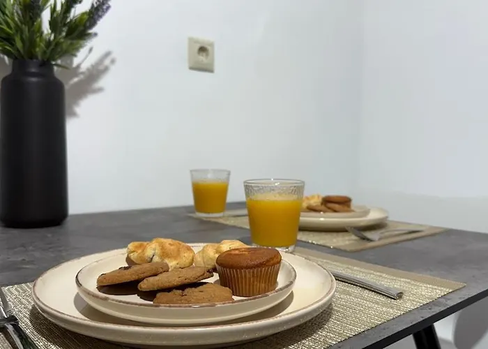 Val & Rin Luxury Rhodes City